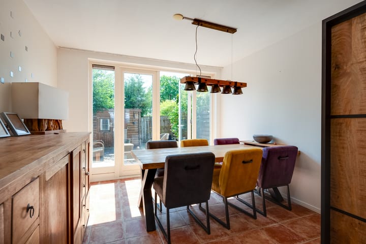 Tussenwoning te koop: Fivelingostraat 106, Assen