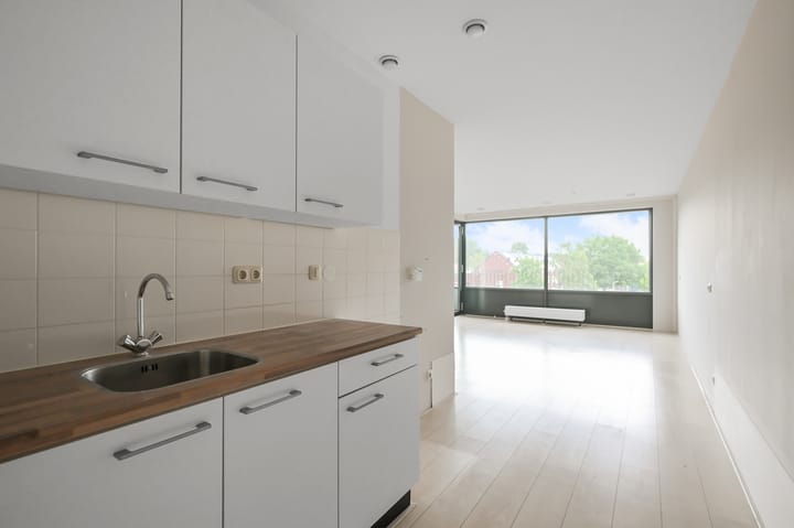 Appartement te koop: Koning Davidstraat 169, Zaandam