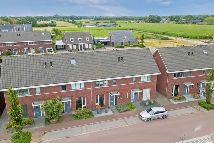 Foto 4 van Schoenmaker 11