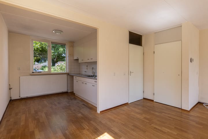 Hoekwoning te koop: Lisdodde 2, Soest