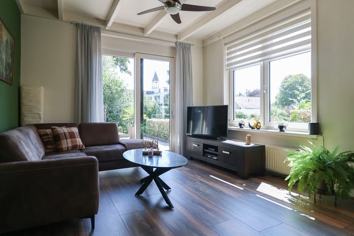 Vrijstaande woning te koop: Oude Schoolpad 3, Wons