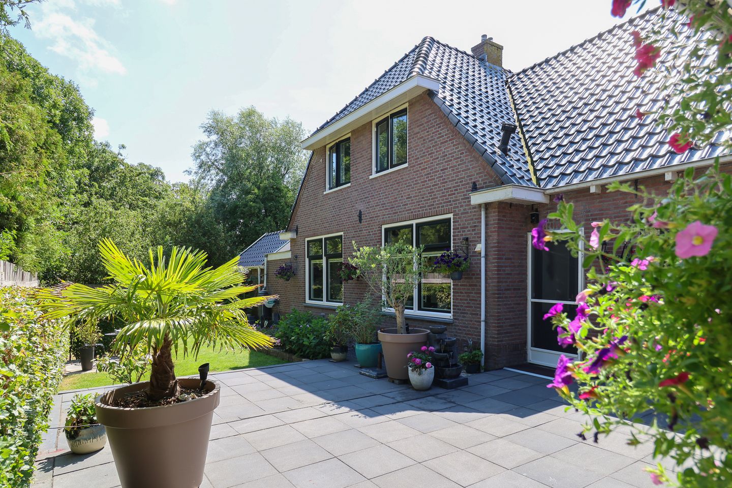 Foto 1 van Oude Schoolpad 3