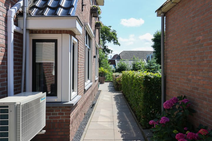Vrijstaande woning te koop: Oude Schoolpad 3, Wons