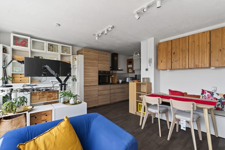 Studio te koop: Charlotte Brontéstraat 171, Amsterdam