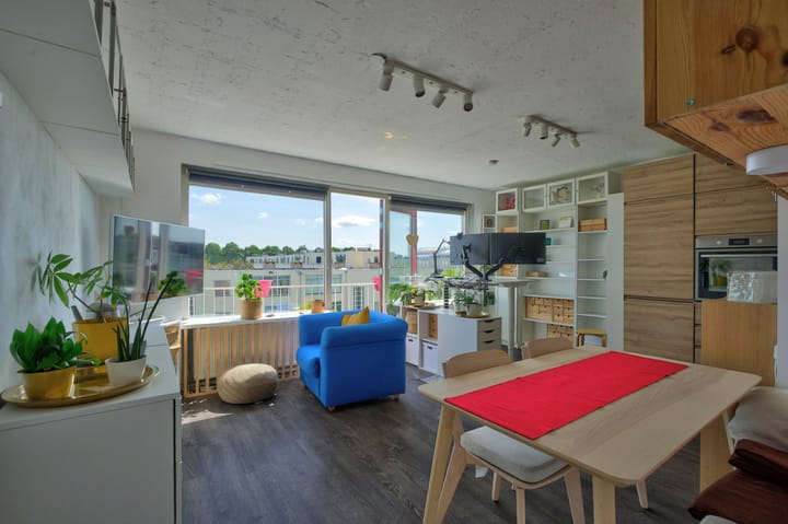 Studio te koop: Charlotte Brontéstraat 171, Amsterdam