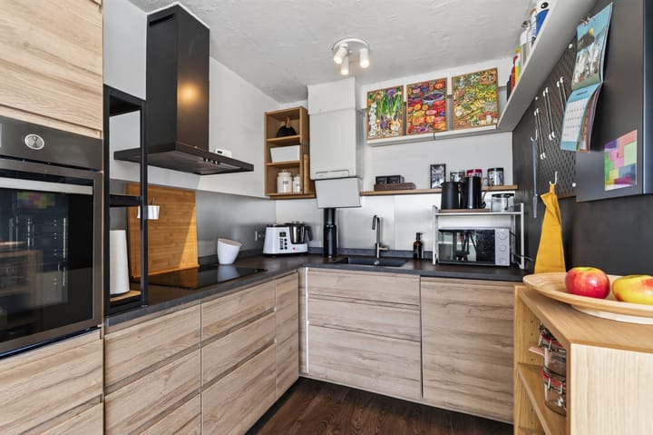 Studio te koop: Charlotte Brontéstraat 171, Amsterdam