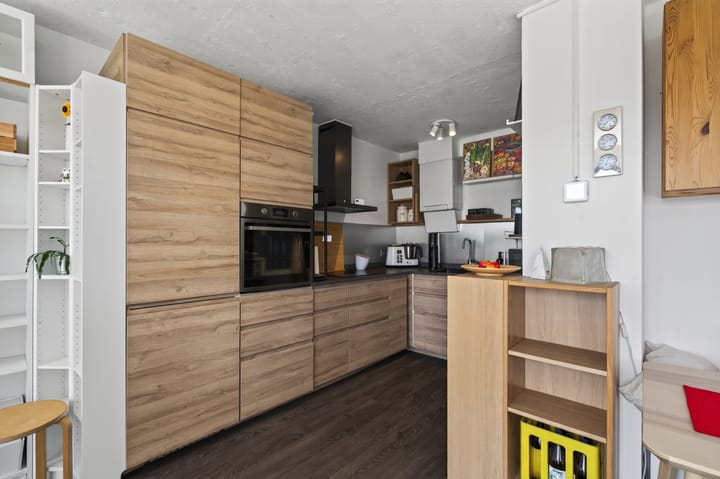 Studio te koop: Charlotte Brontéstraat 171, Amsterdam