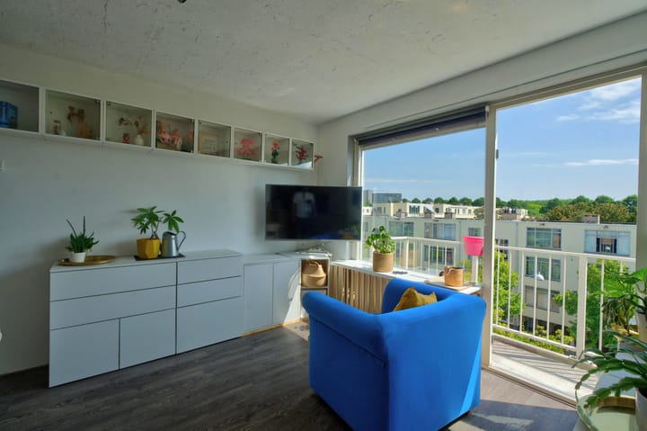 Studio te koop: Charlotte Brontéstraat 171, Amsterdam