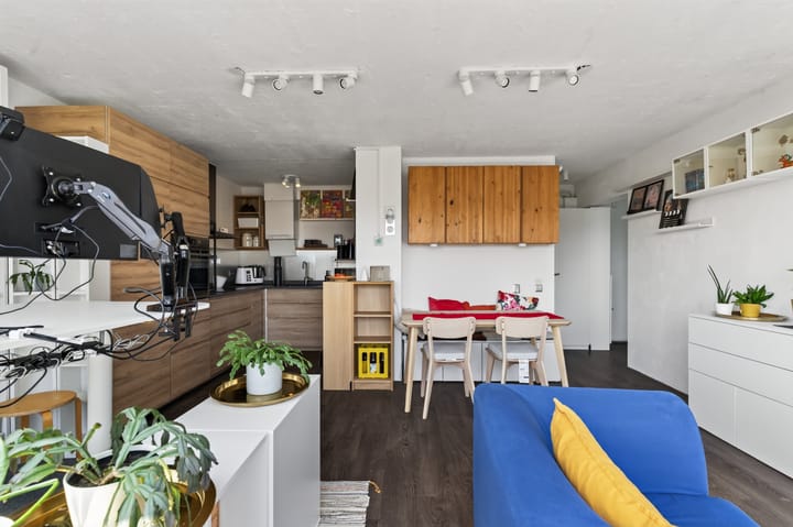 Studio te koop: Charlotte Brontéstraat 171, Amsterdam