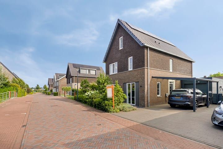 Vrijstaande woning te koop: Turfsteker 1, Veenendaal