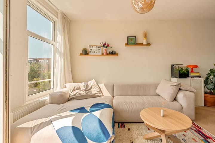 Appartement te koop: Van Hallstraat 59-3, Amsterdam