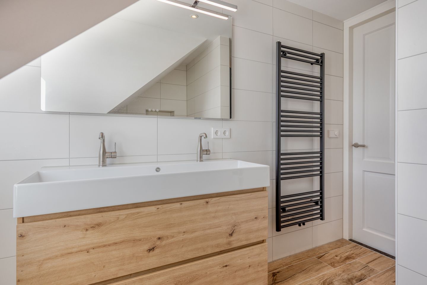 Foto 44 van Huiszwaluwstraat 52