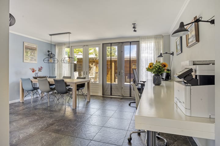 Hoekwoning te koop: Bruynisstraat 17, Tiel