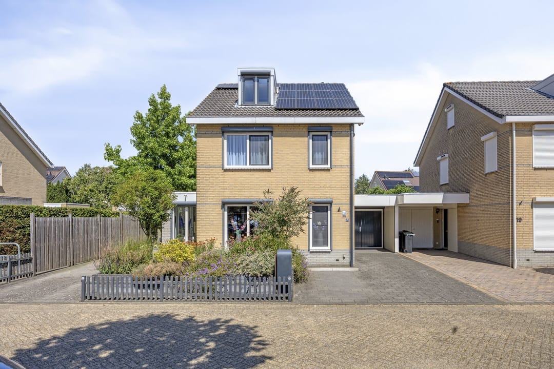 Foto 1 van Bruynisstraat 17
