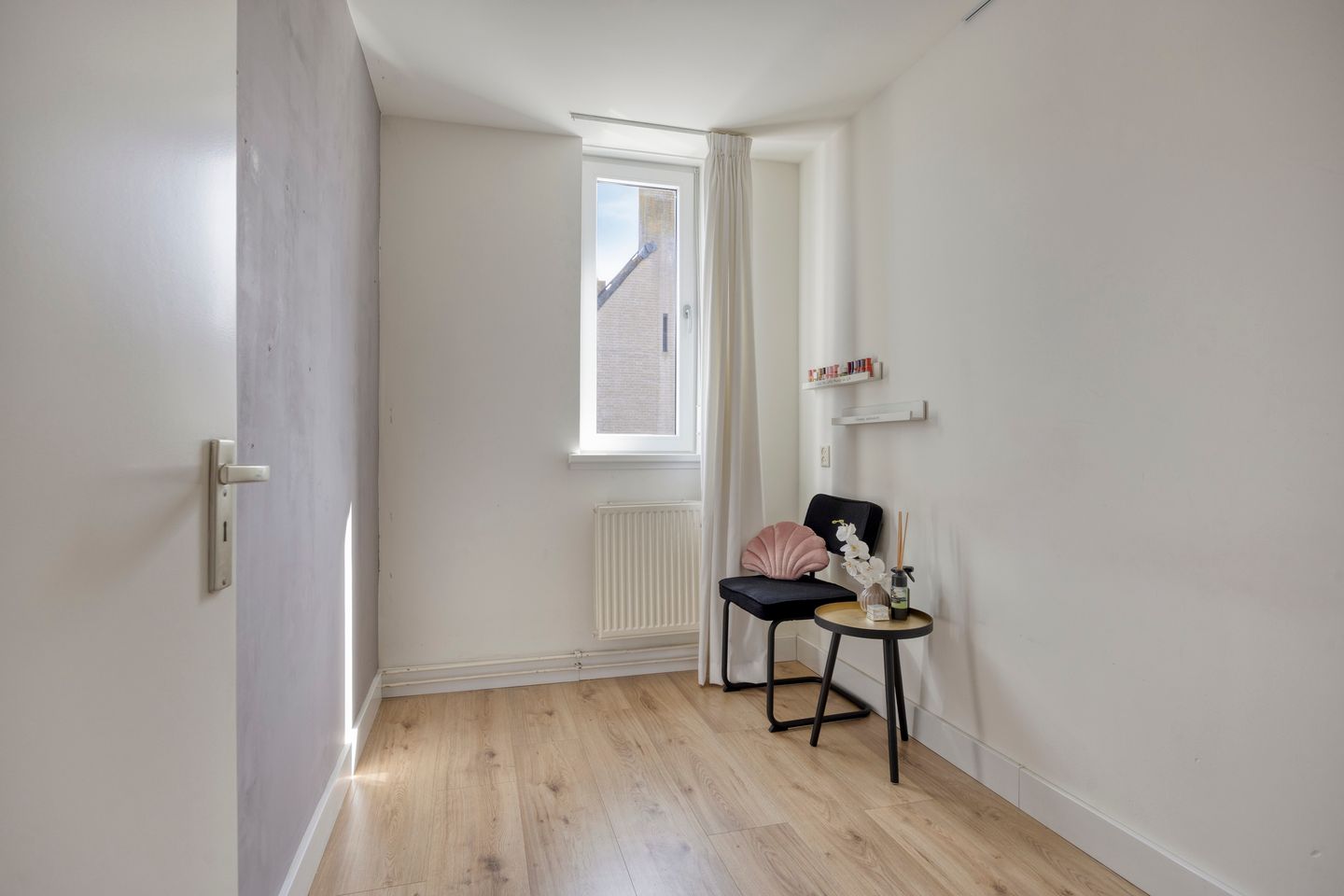 Photo 29 of Groenlostraat 10