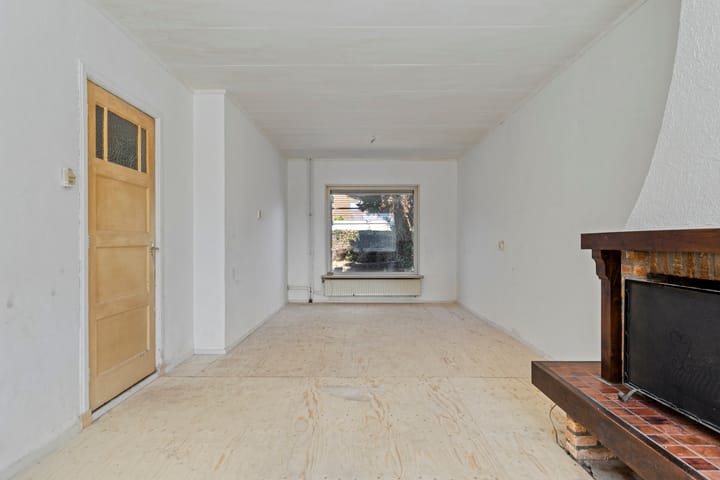 Tussenwoning te koop: Anjelierenlaan 61, Vlissingen