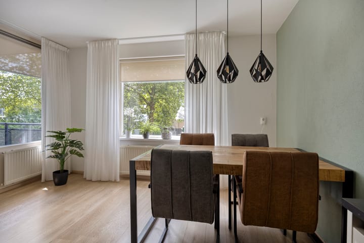Appartement te koop: van Heeckerenweg 34, Goor