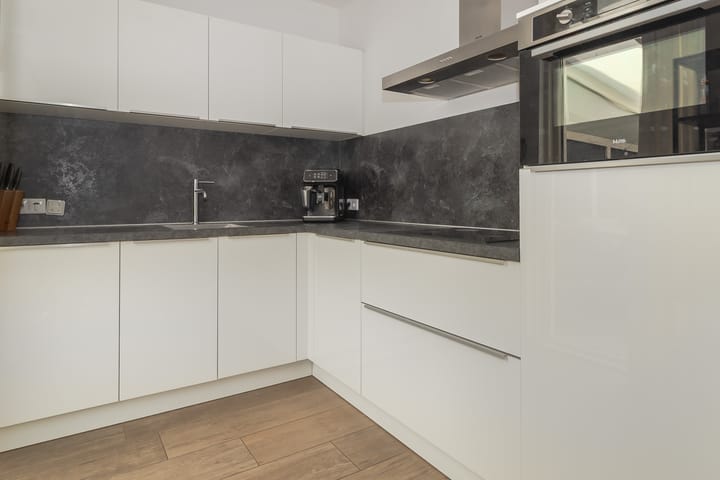 Tussenwoning te koop: Frans Halsstraat 11, Heerlen