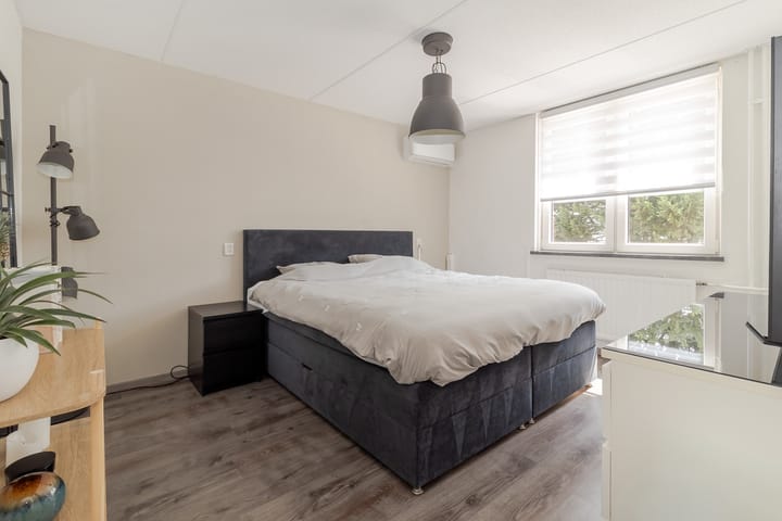 Tussenwoning te koop: Frans Halsstraat 11, Heerlen