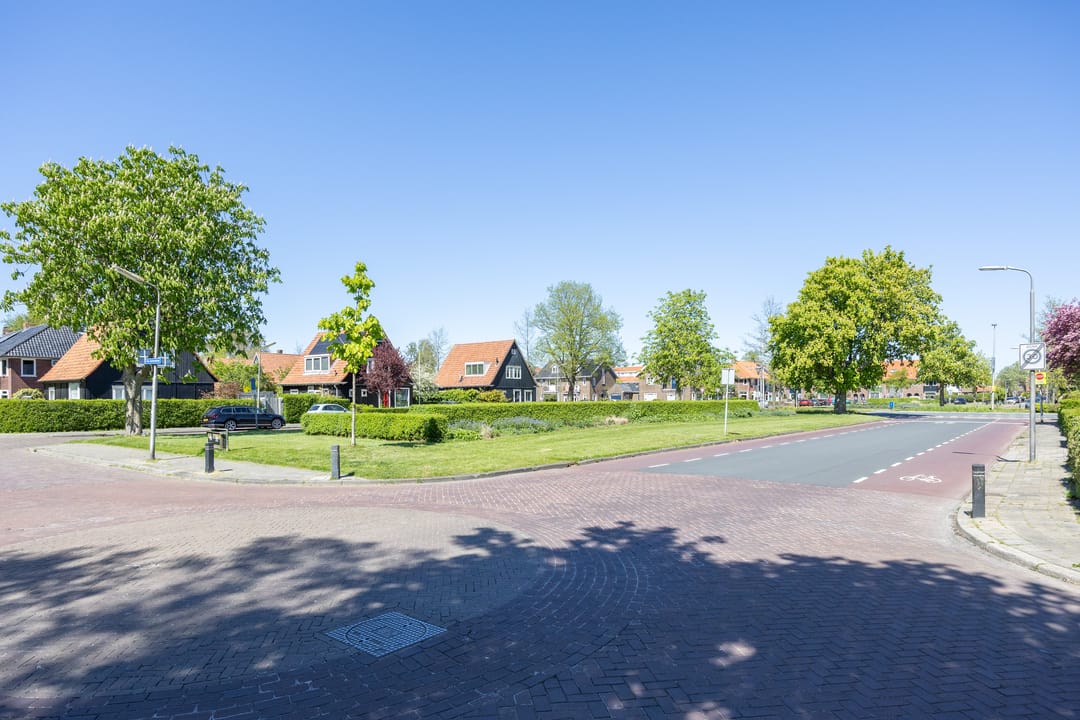 Foto 62 van van Miereveltplantsoen 14