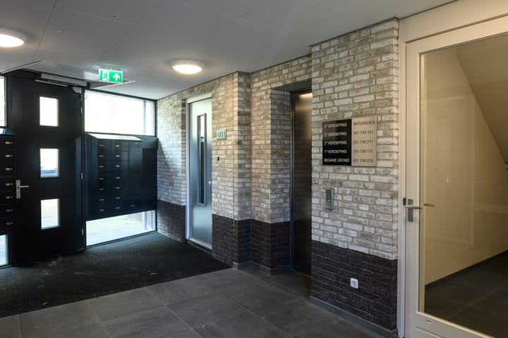 Foto 4 van Marten van Rossemsingel 3-A310