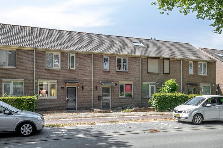 Tussenwoning te koop: Lange Bunder 60, Bavel (Gem. Breda)