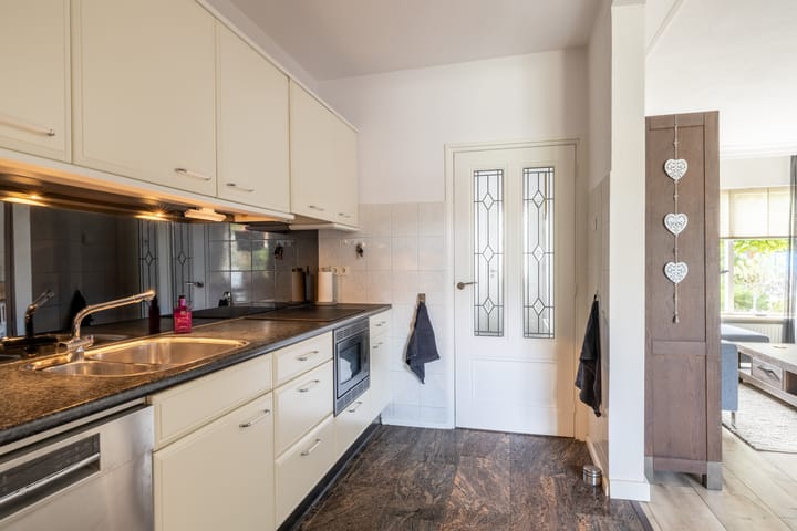 Tussenwoning te koop: Lovinkstraat 27, Kampen