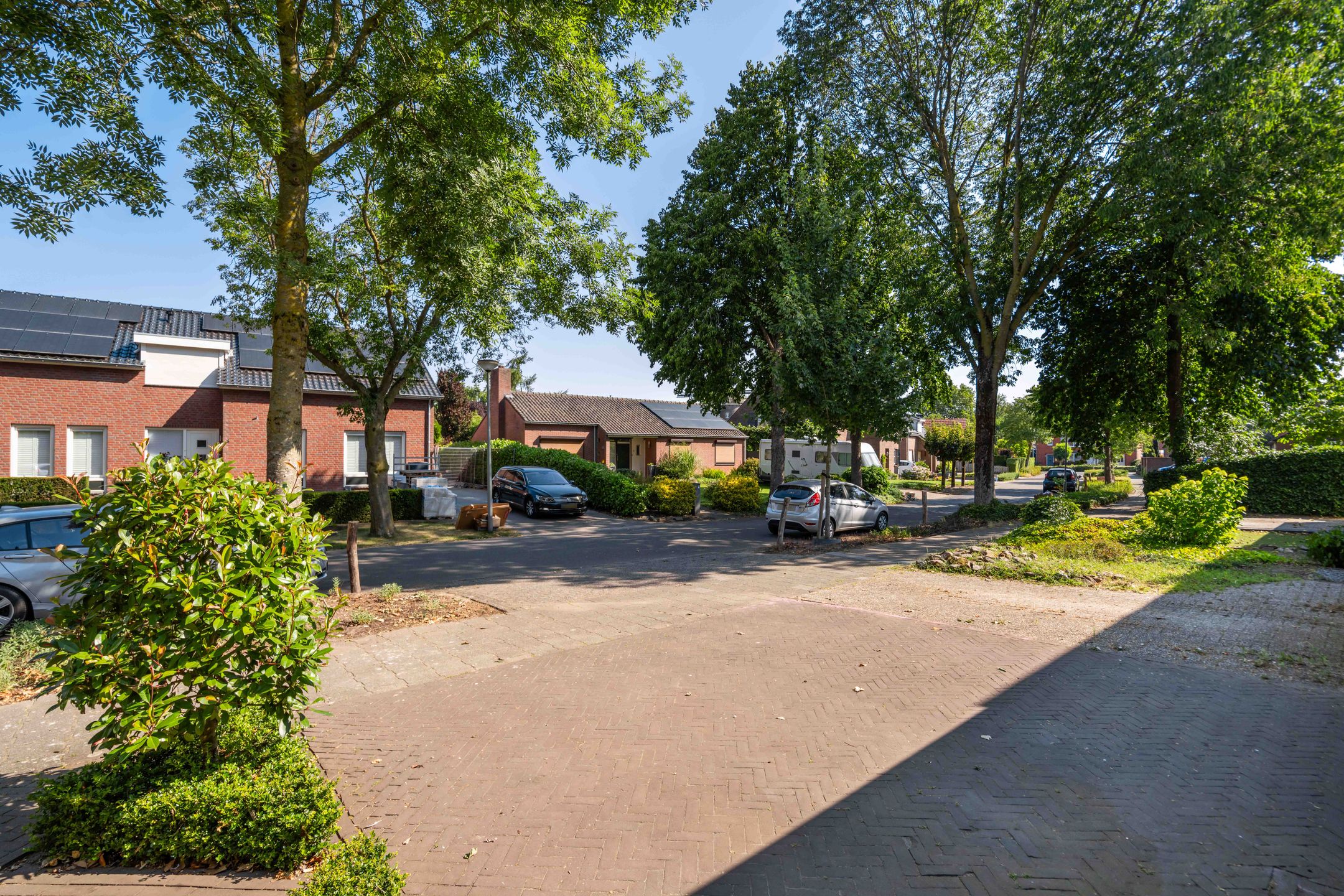 Foto 42 van Carolinenstraat 13
