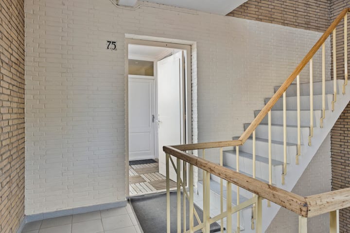 Appartement te koop: Ruys de Beerenbrouckstraat 75, Zutphen
