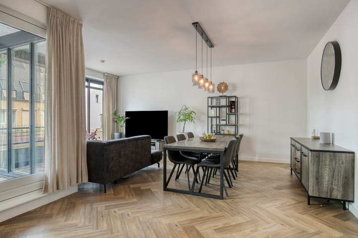 Appartement te koop: Arendshof 325, Oosterhout (Nb)