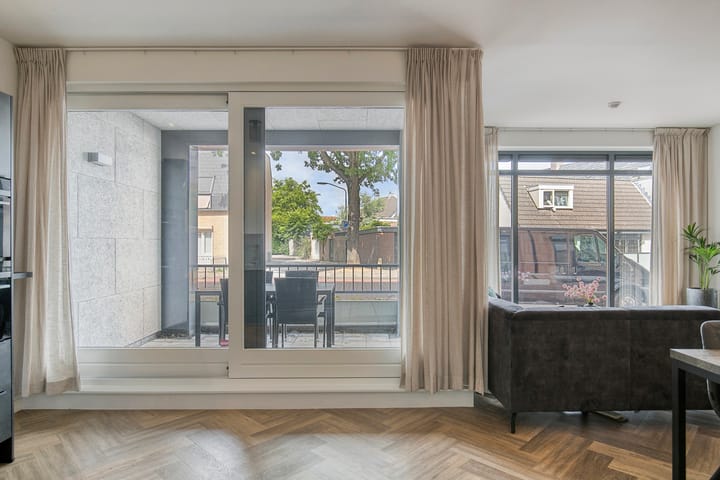 Appartement te koop: Arendshof 325, Oosterhout (Nb)