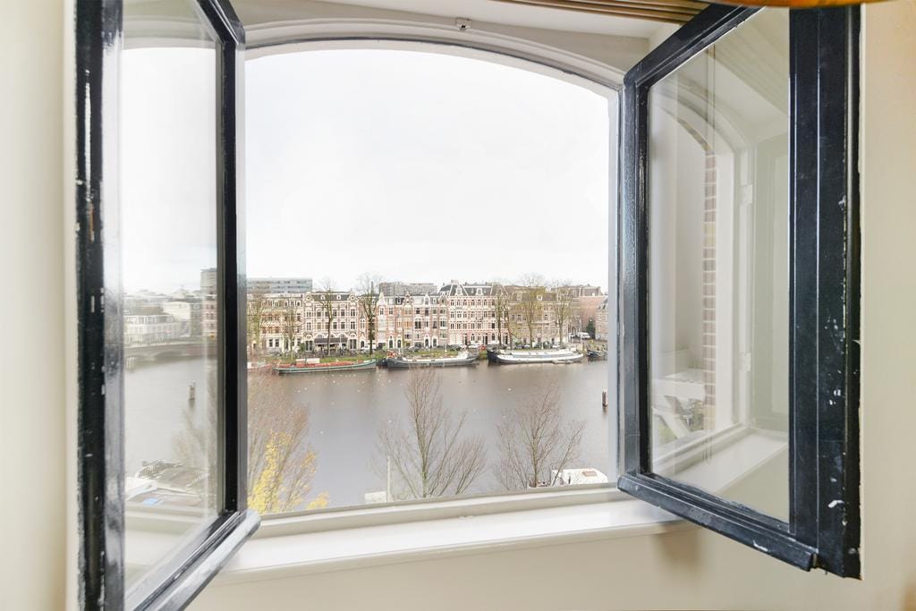 Foto 9 van Amsteldijk 20-4