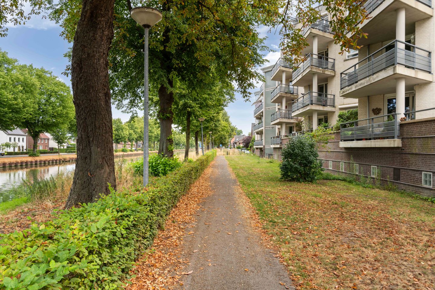 Photo 44 of Jan van der Croonstraat 69