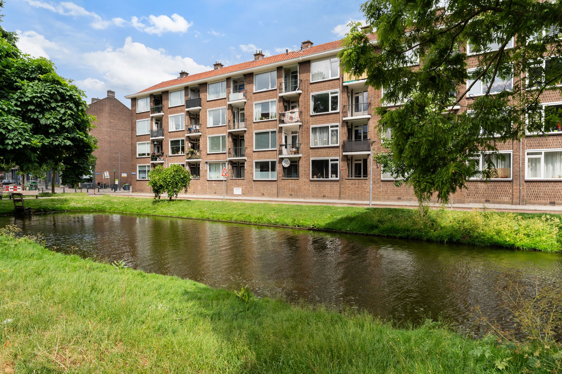 Hoekersingel 31