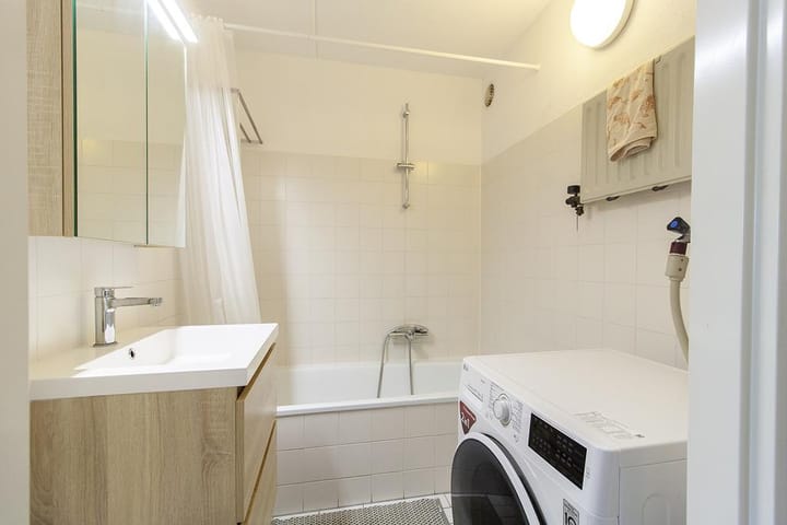 Appartement te huur: Scherpenzeelstraat 141, Amsterdam
