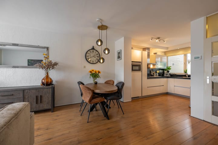 Tussenwoning te koop: Zuiderweg 201, Groningen