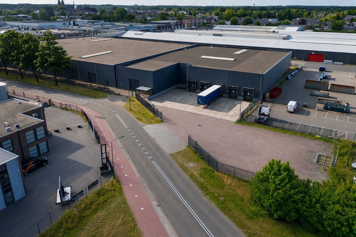 Bekijk foto 1 van Amerikastraat 10