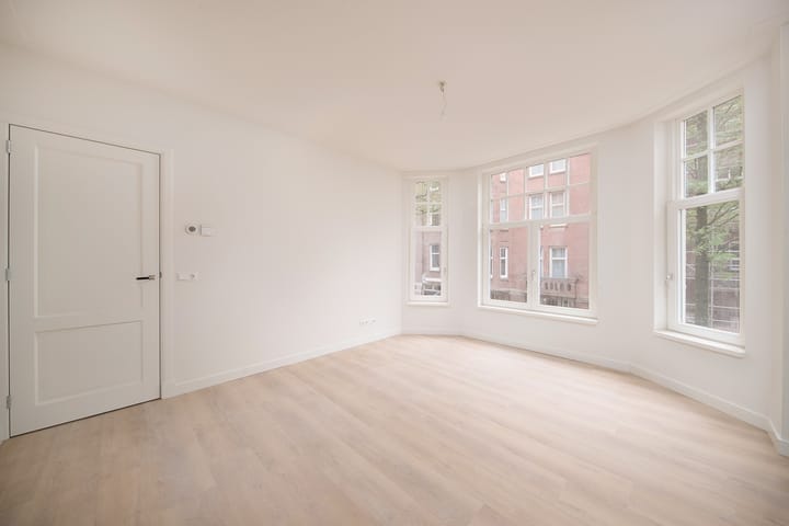 Foto 5 van Zocherstraat 6-2