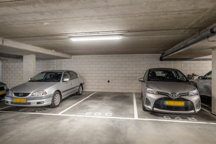 Appartement te koop: Burgemeester Pruissingel 60C, Vlaardingen