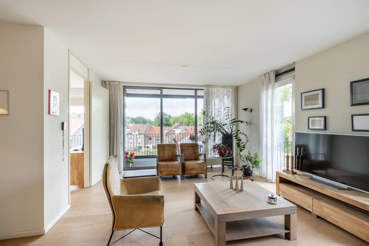 Appartement te koop: Burgemeester Pruissingel 60C, Vlaardingen