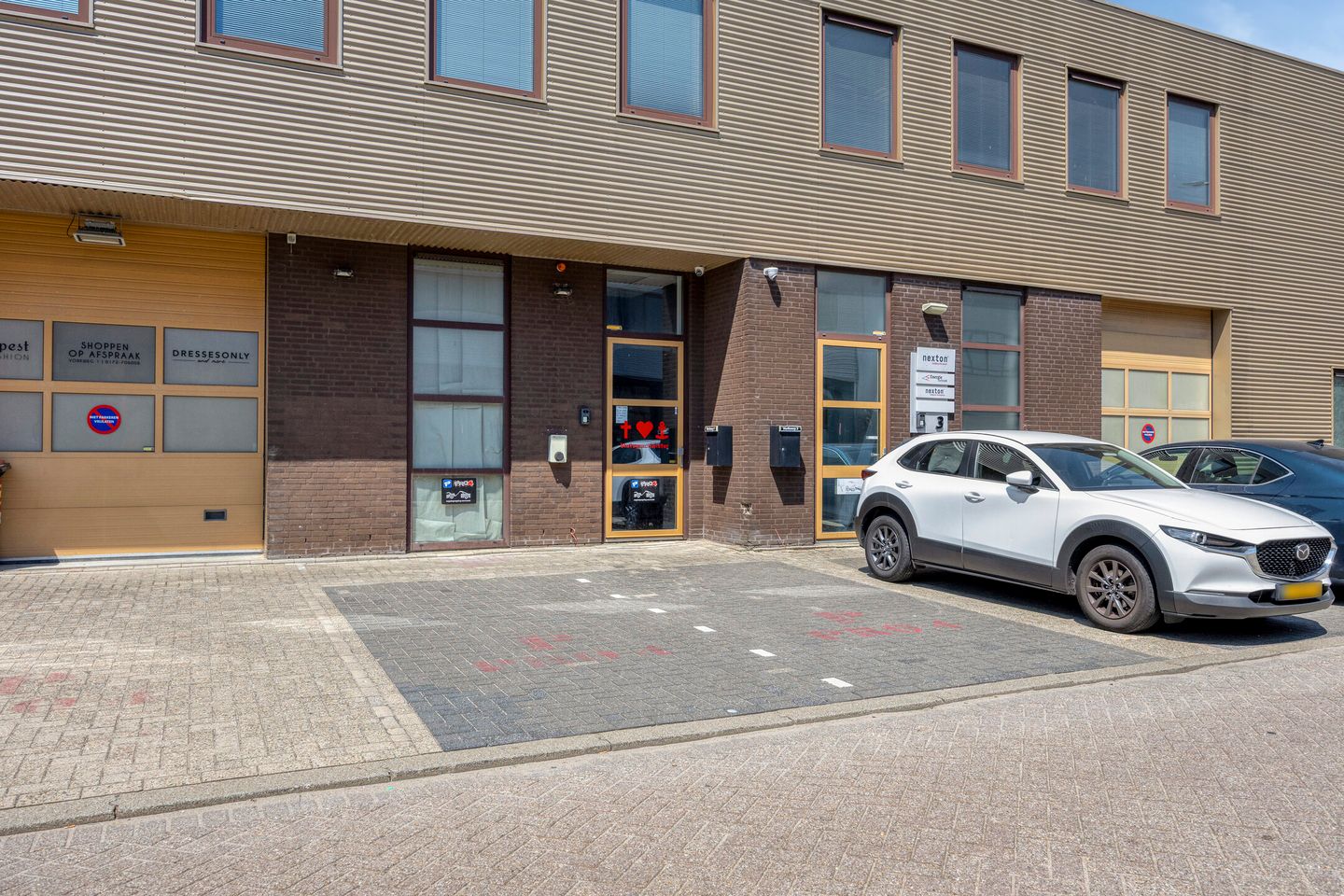 View photo 2 of Vorkweg 1