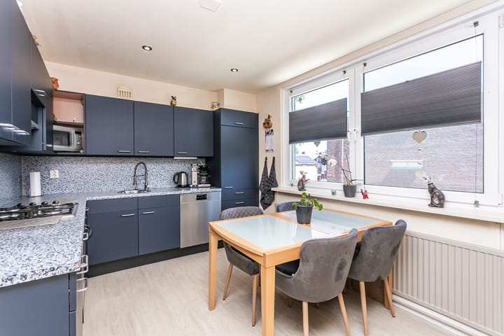 Foto 4 van De Gasperistraat 38