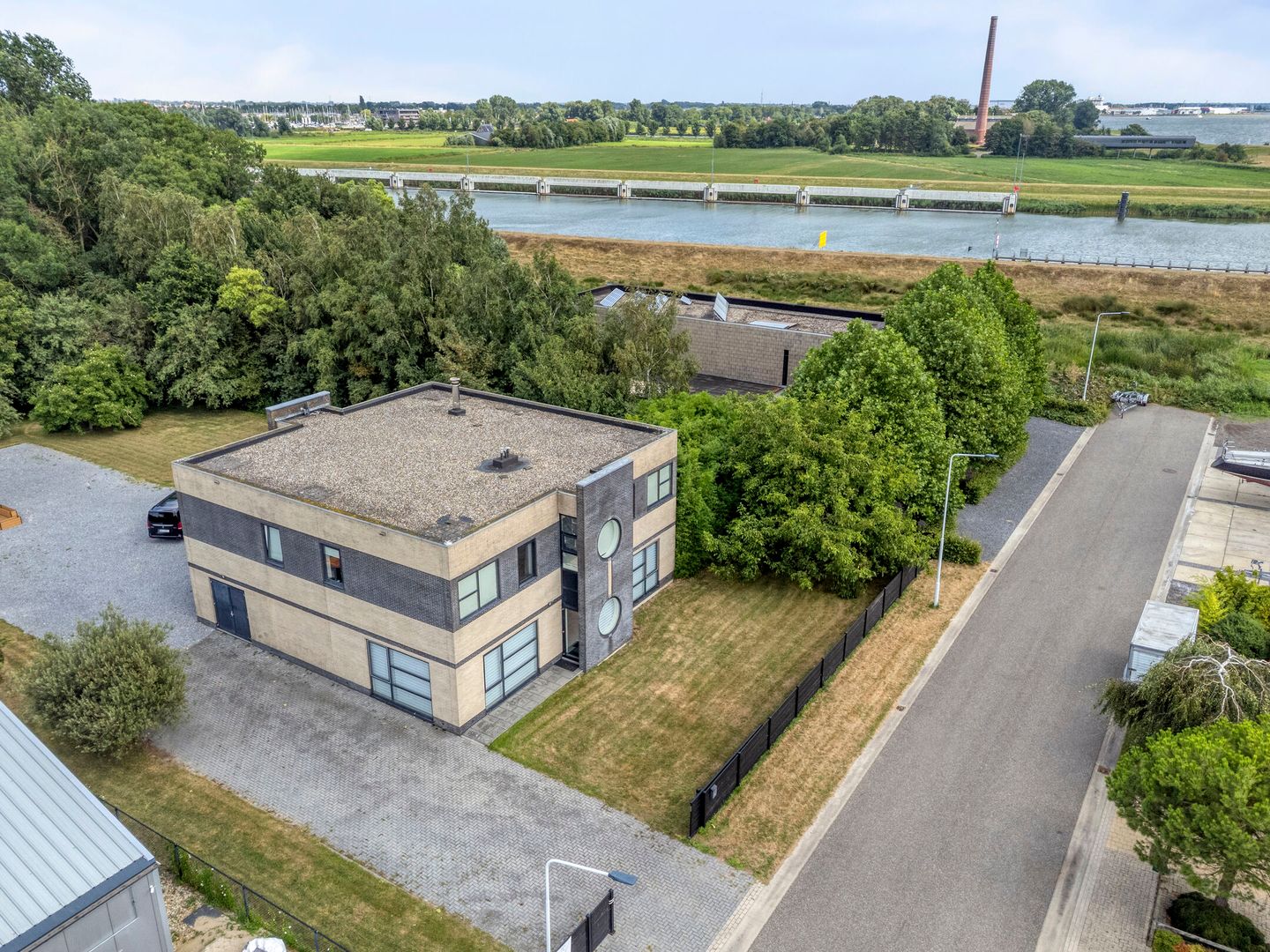 Bekijk foto 3 van Hoogemieden 3