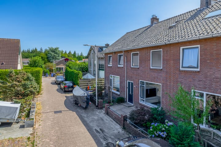 Foto 4 van Schooldwarsweg 32