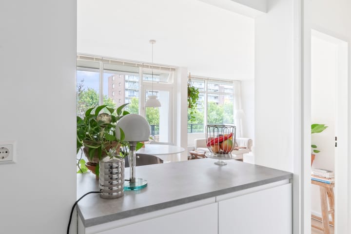 Appartement te koop: M. Vaumontlaan 64, Heemstede