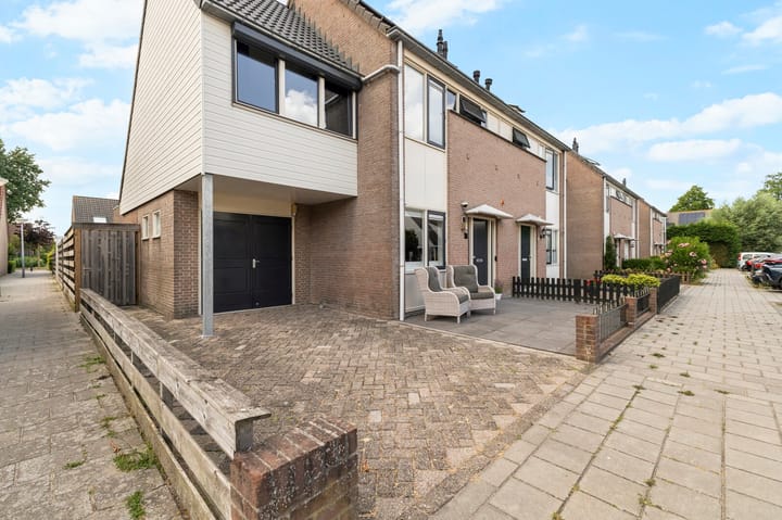 Hoekwoning te koop: Morgen 41, Stompetoren