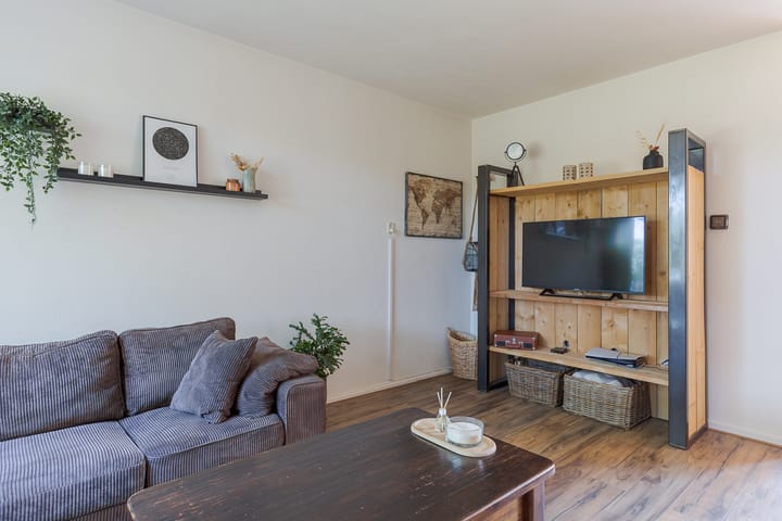 Tussenwoning te koop: Kruistraat 36, Wolvega