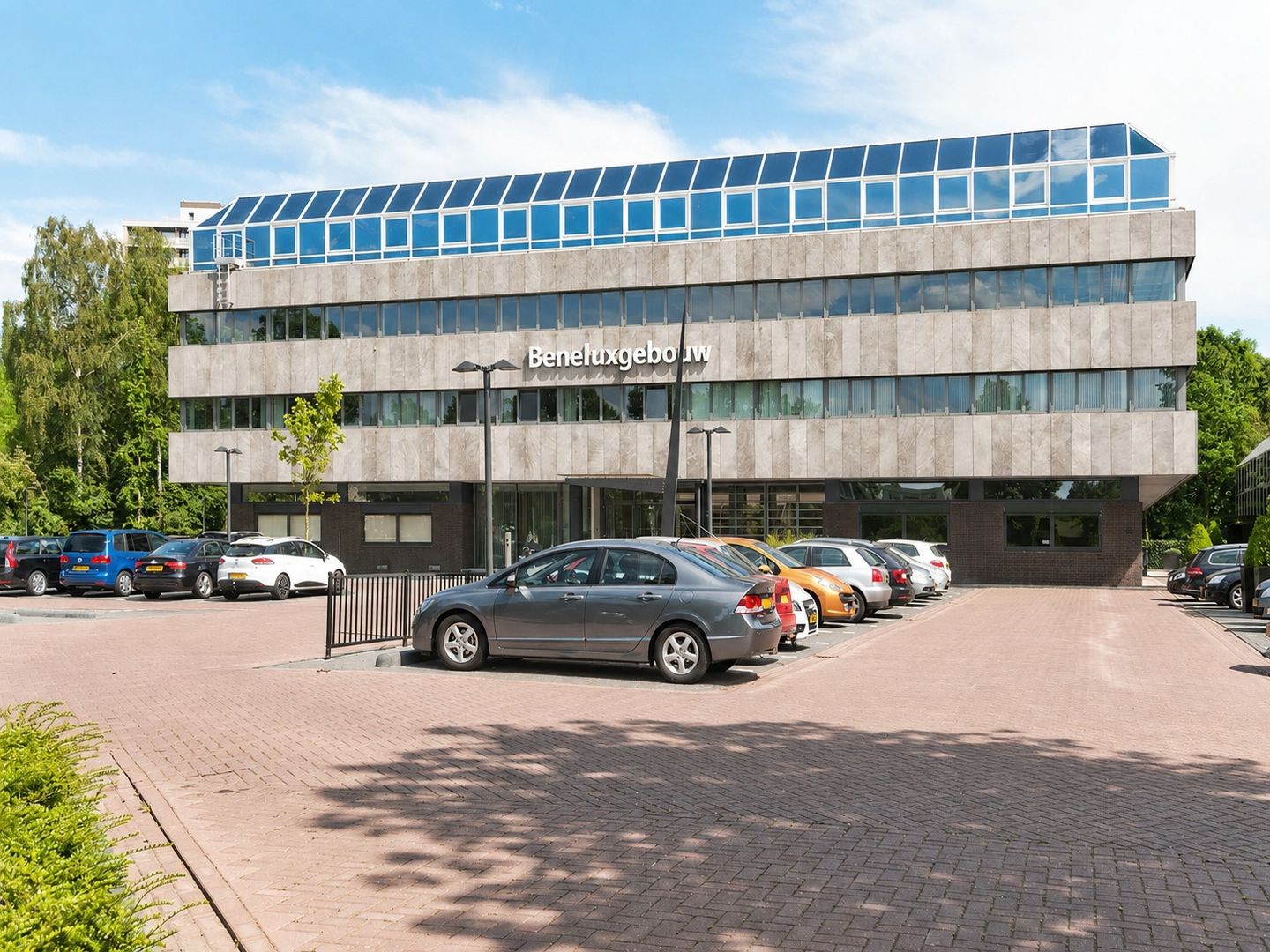 View photo 1 of Van Heuven Goedhartlaan 121