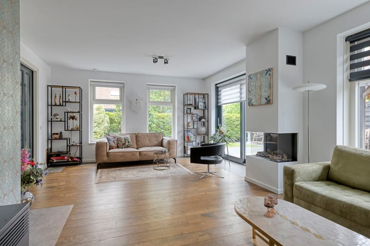 Vrijstaande woning te koop: Kruisweg 27A, Bergen (Nh)