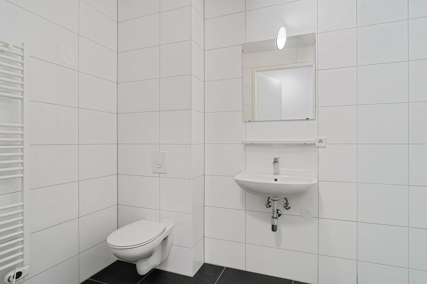 Photo 25 of Fascinatio Boulevard 890-L